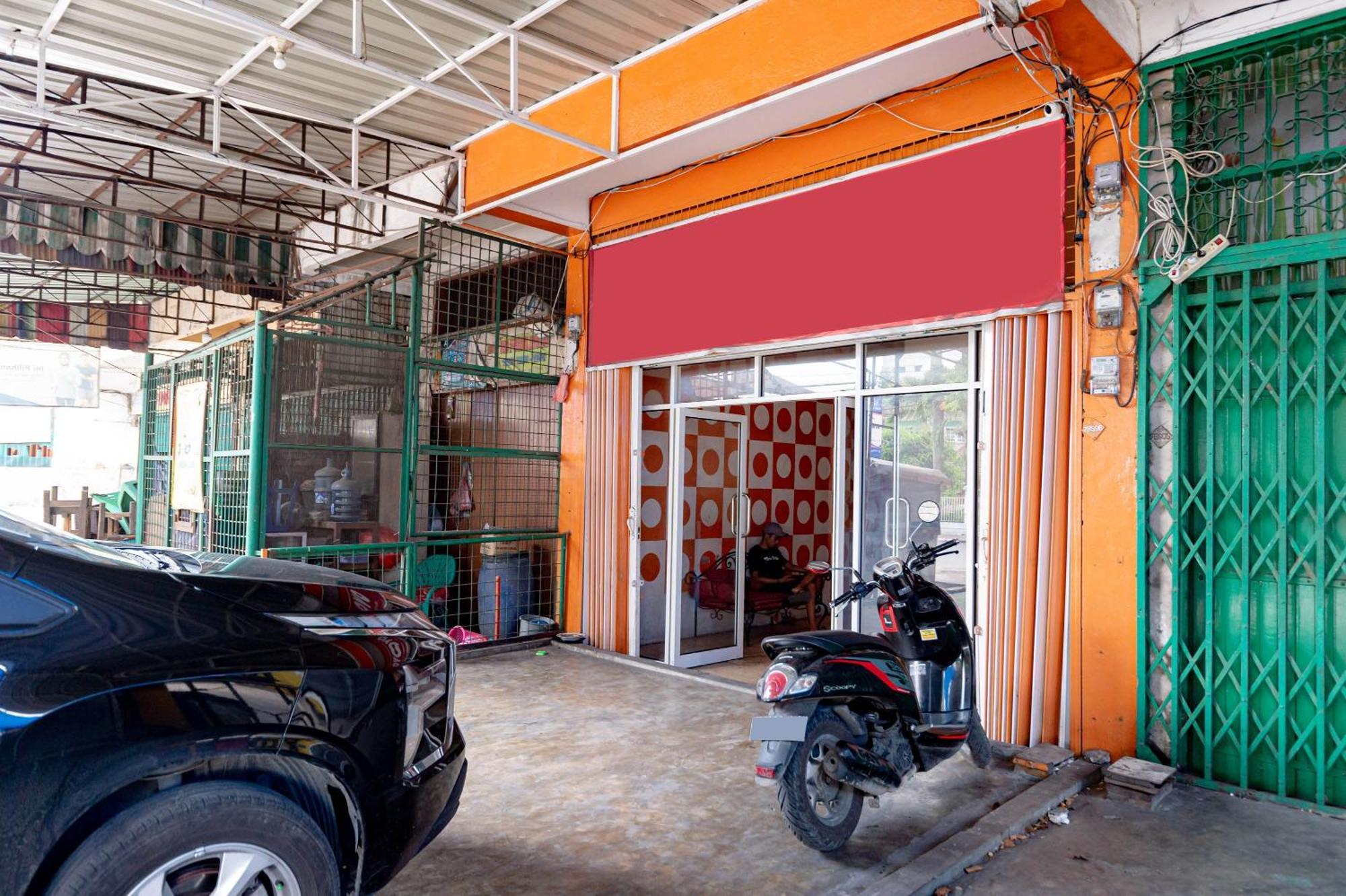 Hotel Reddoorz Near Rsud Dr Pringadi Medan 3 Exterior foto