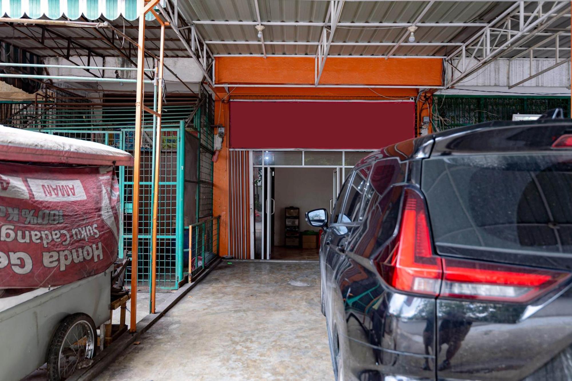 Hotel Reddoorz Near Rsud Dr Pringadi Medan 3 Exterior foto